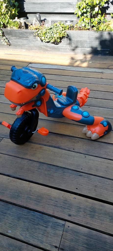 Dino 3 wieler  1 tot 3 jaar, Kinderen en Baby's, Speelgoed | Buiten | Skelters, Nieuw, Overige merken, Ophalen