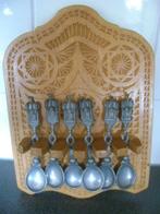 handgesneden lepelrekje met tinnen lepels, Ophalen of Verzenden