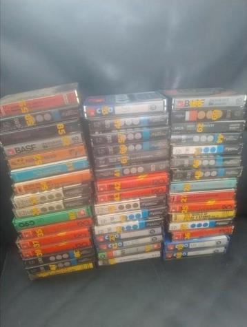 👉 45 cassette bandjes met muziek maar wat? beschikbaar voor biedingen