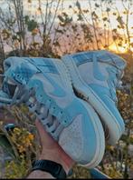 Nike Dunk High Tartan Plaid EU39, Blauw, Nike, Ophalen of Verzenden, Sneakers of Gympen