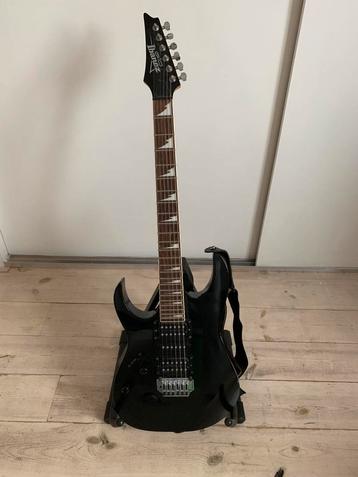 Electrische gitaar Ibanez Gio LINKSHANDIG met toebehoren beschikbaar voor biedingen