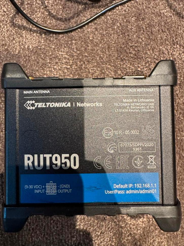 Teltonika RUT950 Router met Wifi en Sim module, Computers en Software, Routers en Modems, Gebruikt, Router met modem, Verzenden