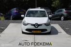 Renault Clio Estate 0.9 TCe Night&Day TREKHAAK NAVI LMV, Voorwielaandrijving, Stof, Zwart, Wit
