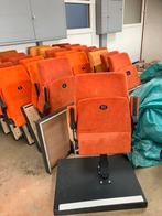 Bioscoop stoelen, Ophalen
