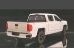 Witte Chevrolet Silverado  jaar 2017 welly 1:24, Ophalen of Verzenden, Nieuw, Auto, Overige merken