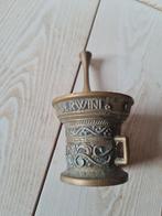 antieke vijzel ANNO 1590, Antiek en Kunst, Antiek | Koper en Brons, Ophalen of Verzenden