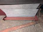 2x metalen staander 8cm kokerbalk 242cm, Ophalen, Nieuw, IJzer