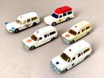 Ambulance modelauto’s, Hobby en Vrije tijd, Modelauto's | Overige schalen, Ophalen of Verzenden, Zo goed als nieuw, Auto