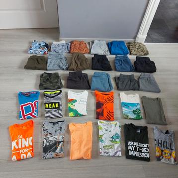 Mooie jongens t-shirts en korte broeken maat 134/140  beschikbaar voor biedingen