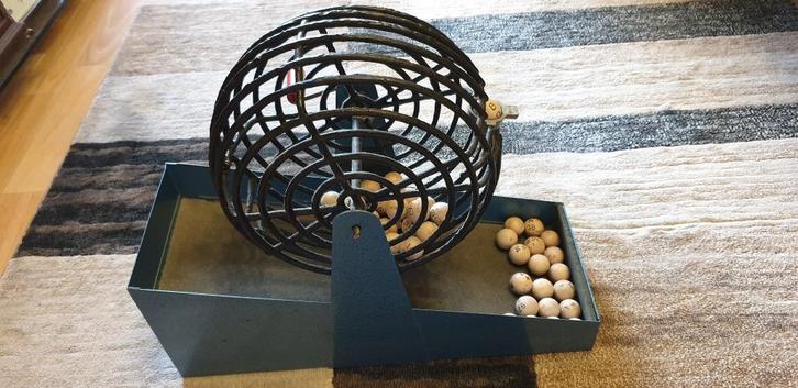 Vintage/antieke Lotto/Bingo draaimolen met houten ballen., Antiek en Kunst, Antiek | Speelgoed, Ophalen of Verzenden