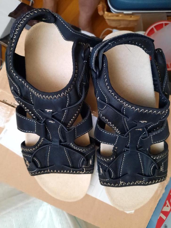 Sandalen, zwart, goed verstelbaar, maat 36.5, Kleding | Dames, Schoenen, Nieuw, Sandalen of Muiltjes, Zwart, Ophalen of Verzenden