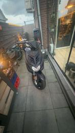 Aerox 4takt 2021 ruilen/bieden, Fietsen en Brommers, Scooters | Piaggio, Ophalen, Zo goed als nieuw, Benzine, Zip