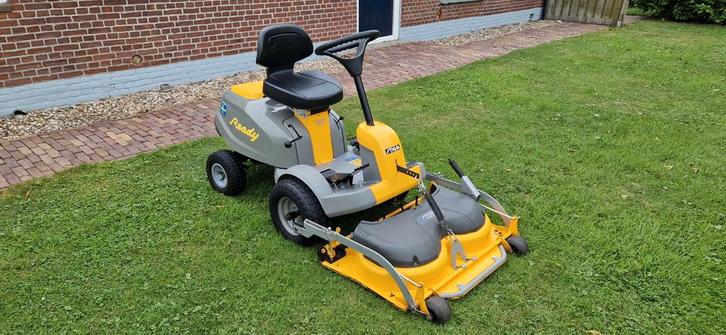 Stiga Villa Ready Hydrostaat Automaat., Tuin en Terras, Zitmaaiers, 120 cm of meer, Ophalen of Verzenden