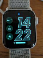 Apple Watch Series 4 40mm, Zwart, IOS, Ophalen of Verzenden, Zo goed als nieuw