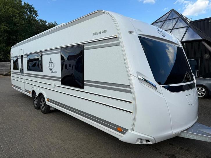 Lord Brillant 700 2021 | Airco | Mover | Vrijst. Queensbed, Caravans en Kamperen, Caravans, Bedrijf, tot en met 5, 1500 - 2000 kg