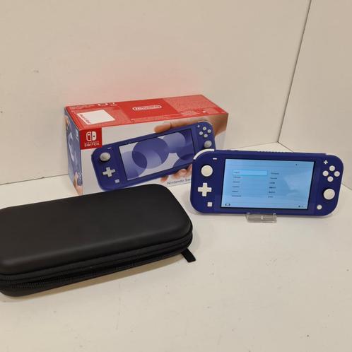 Nintendo Switch Lite Blauw in Nette Staat, Spelcomputers en Games, Spelcomputers | Nintendo Switch, Zo goed als nieuw