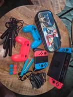 Nintendo Switch met Joy-Cons en Accessoires, Spelcomputers en Games, Spelcomputers | Nintendo Switch, Ophalen, Gebruikt, Met 2 controllers