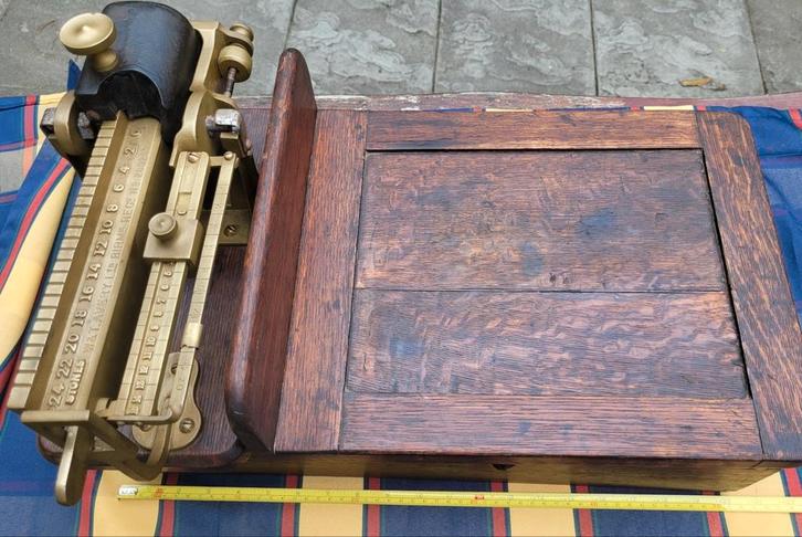 **ZELDZAME MOOIE ENGELSE PERSONENWEEGSCHAAL BASCULE*, Antiek en Kunst, Antiek | Gereedschap en Instrumenten, Ophalen