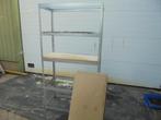 stelling kast  met  platen  wat roest, Ophalen, Gebruikt