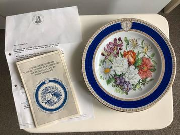 Bord wandbord decoratief MOSA 50 j. huwelijk Juliana Bernard beschikbaar voor biedingen