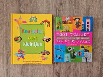 2 knutselboeken voor (jonge) kinderen beschikbaar voor biedingen
