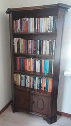 Houten boekenkast. Italiaans design, deels met deurtjes, Ophalen, Gebruikt, 25 tot 50 cm, 150 tot 200 cm