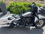 Super mooie streetglide CVO te koop, Motoren, Chopper, Particulier, Meer dan 35 kW