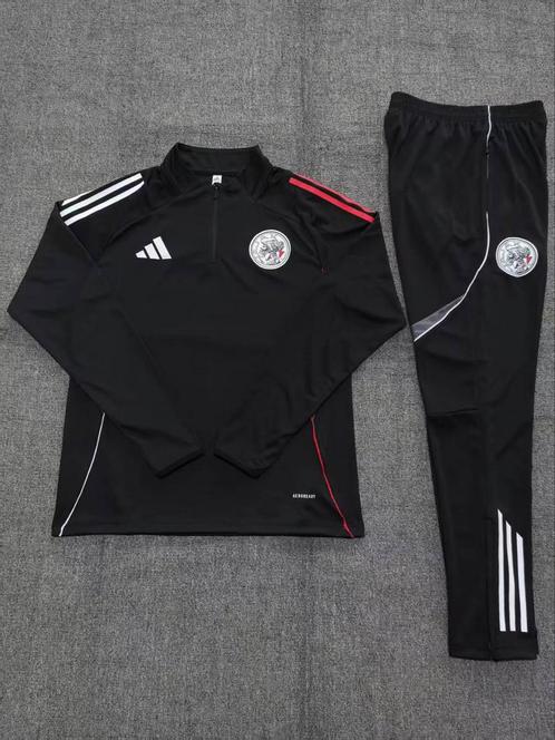Ajax Amsterdam voetbal trainingspak 2025/2026, Sport en Fitness, Voetbal, Nieuw, Trainingspak, Ophalen of Verzenden