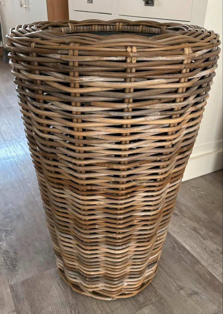 Plantenmand riet, Huis en Inrichting, Woonaccessoires | Paraplubakken, Zo goed als nieuw, Riet, Ophalen of Verzenden