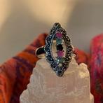 Robijn smaragd spinel beschermt liefde passie geluk vintage, Nieuw, Ophalen of Verzenden, 17 tot 18, Dame of Heer