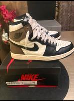 Air jordan 1 high dark mocha, Ophalen, Zo goed als nieuw, Bruin