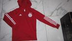 140 AJAX rode hoody, Kinderen en Baby's, Kinderkleding | Maat 140, Ophalen of Verzenden, Zo goed als nieuw, Jongen, Trui of Vest