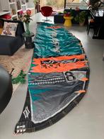 Pivot Naish 8 en 10M 2020 € 400,00 per stuk Bar € 100, Watersport en Boten, Kitesurfen, Gebruikt, Kitesurf-set, 10 m², Geen board