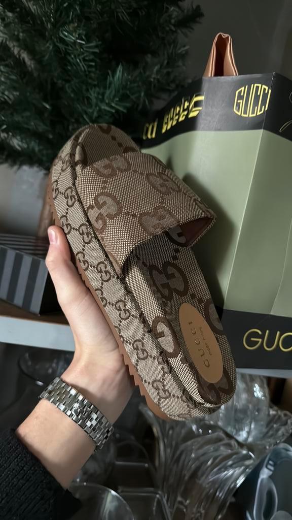 Gucci slippers maat 40 nieuw, Dieren en Toebehoren, Paarden en Pony's | Beschermers, Zo goed als nieuw, Ophalen of Verzenden