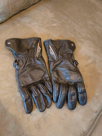 MACNA dames motor handschoenen maat 2XL beschikbaar voor biedingen
