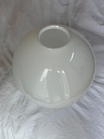 Plafondlamp bol opaal 35 cm diameter ZGAN retro Giso beschikbaar voor biedingen