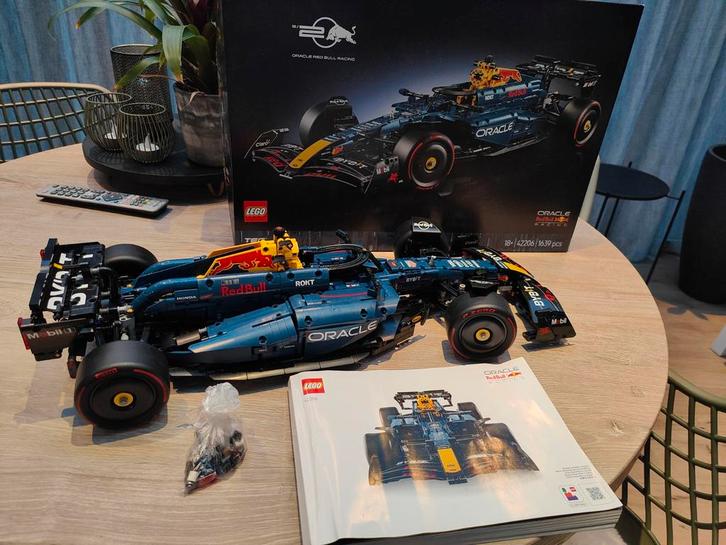 Lego Technic Oracle Red Bull Racing RB18, Kinderen en Baby's, Speelgoed | Duplo en Lego, Zo goed als nieuw, Lego, Complete set