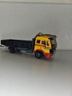 Mercedes sk 1850, Hobby en Vrije tijd, Modelauto's | 1:50, Ophalen of Verzenden, Zo goed als nieuw, Bus of Vrachtwagen