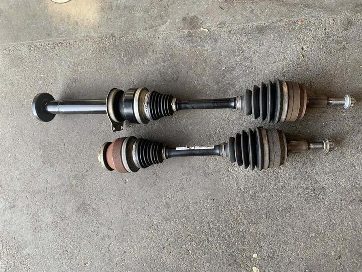 Volkswagen T5.1 GP 180pk Bi-Turbo aandrijfassen, Auto-onderdelen, Transmissie en Toebehoren