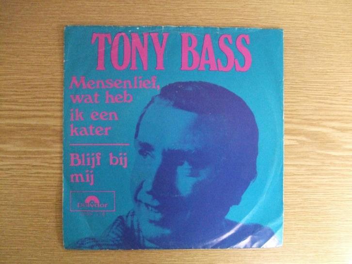 TONY BASS  MENSENLIEF, WAT HEB IK EEN KATER / BLIJF BIJ MIJ, Cd's en Dvd's, Vinyl Singles, Zo goed als nieuw, Single, Nederlandstalig