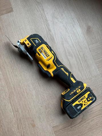 DeWALT DCS356N-XJ accu multitool met accu 18V Li-ion beschikbaar voor biedingen