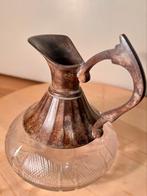 Vintage glazen karaf met sculpturaal metalen deksel, Ophalen