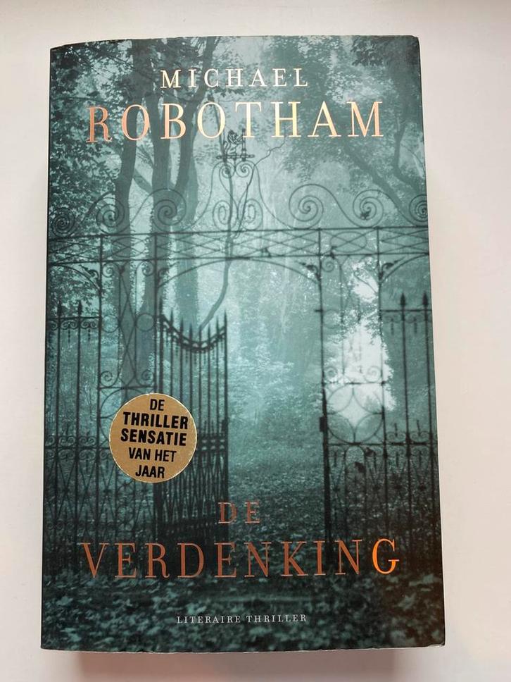 Michael Robotham - De verdenking, Boeken, Thrillers, Zo goed als nieuw, Ophalen of Verzenden