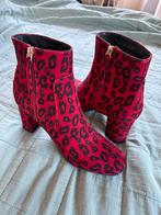 La Strada Hakjes - Maat 38, Kleding | Dames, Schoenen, Ophalen of Verzenden, Zo goed als nieuw, Rood, Lage of Enkellaarzen