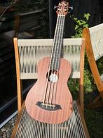 Ukelele Bas Gear4music Deluxe Electro, Muziek en Instrumenten, Ophalen of Verzenden, Zo goed als nieuw