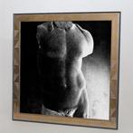 KUNSTFOTO FOTOGRAFISCHE ETS IN GOUDKLEURIGE HOUTEN LIJST., Antiek en Kunst, Ophalen of Verzenden