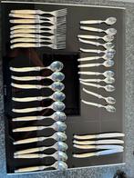 Laguiole bestekset Pearl Style de Vie 35 delig, Huis en Inrichting, Keuken | Bestek, Ophalen of Verzenden, Zo goed als nieuw, Rvs of Chroom