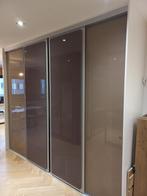 aanbieding: showroom-kast, Huis en Inrichting, Glas, 200 cm of meer, Met hangruimte, Sjiek