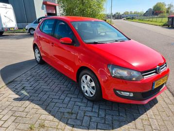 Volkswagen Polo 1.2 51KW 2009 Rood beschikbaar voor biedingen