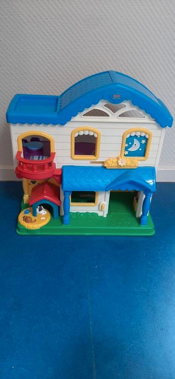 Little People huis met poppetjes. beschikbaar voor biedingen
